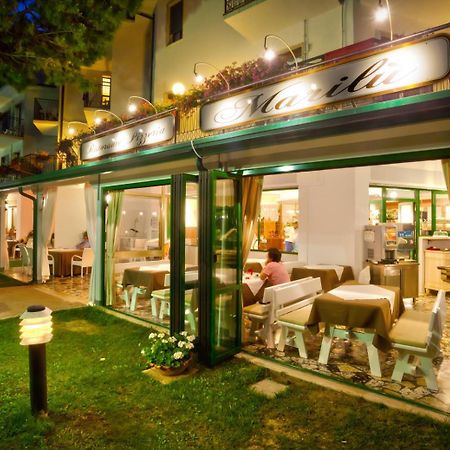 Hotel Marilu Eraclea Mare Exterior photo